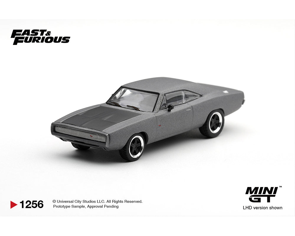 Mini GT 1:64 Dodge Charger Fast Five Dominic Toretto MGT01256-BL diecast model car – view 2
